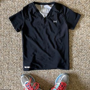 Under Armour Metal Active V-neck Top